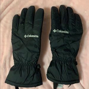 Columbia women’s ski 🎿 gloves 🧤